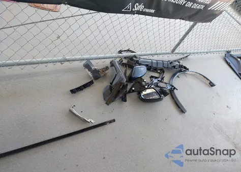 2015 Nissan Rogue S z USA, uszkodzony, nr VIN KNMAT2MT6FP551299